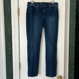 Talbots Size 6 Straight Jeans